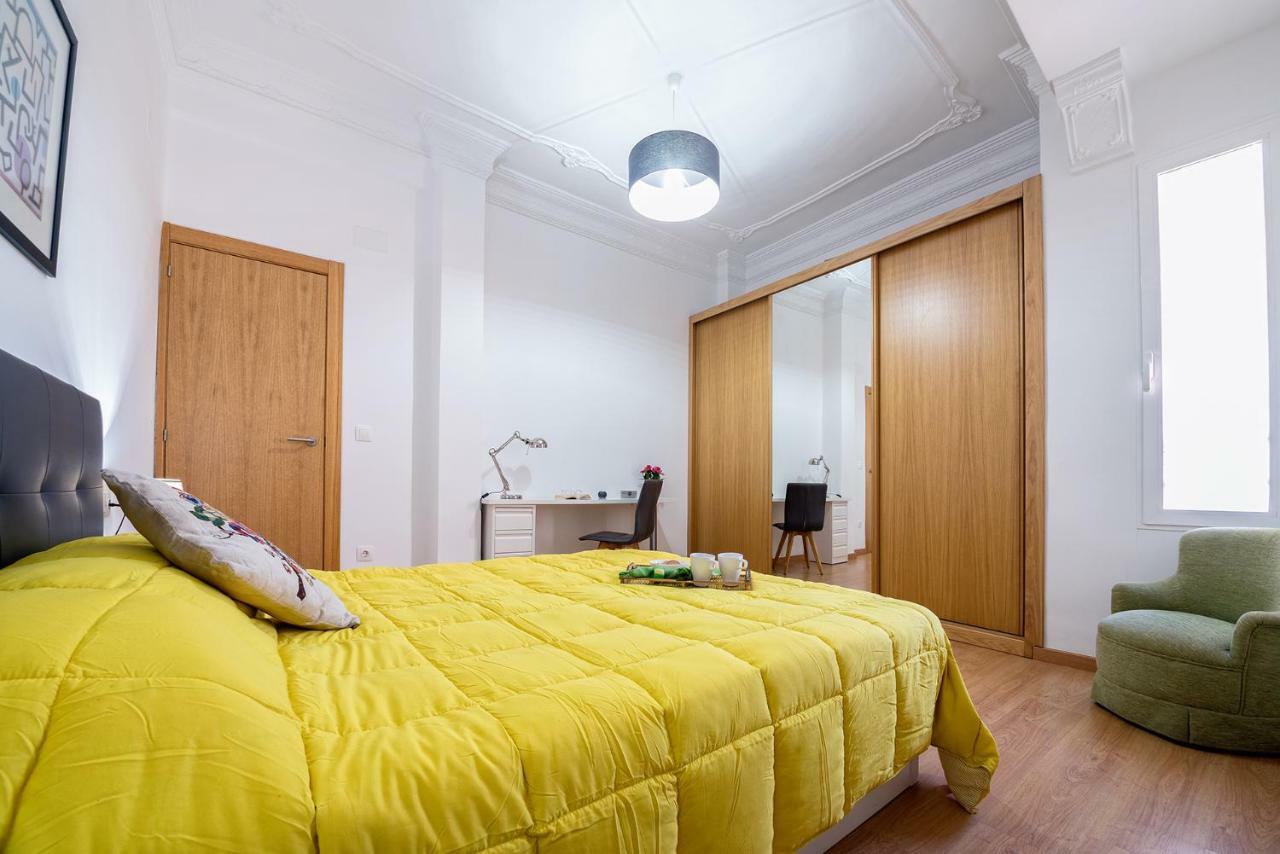 Confortable Apartamento * La Marina De Valencia Valência Exterior foto